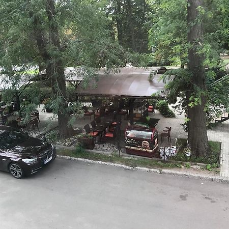 Apartment On Nauki Avenue 102 Dnipro Exterior foto