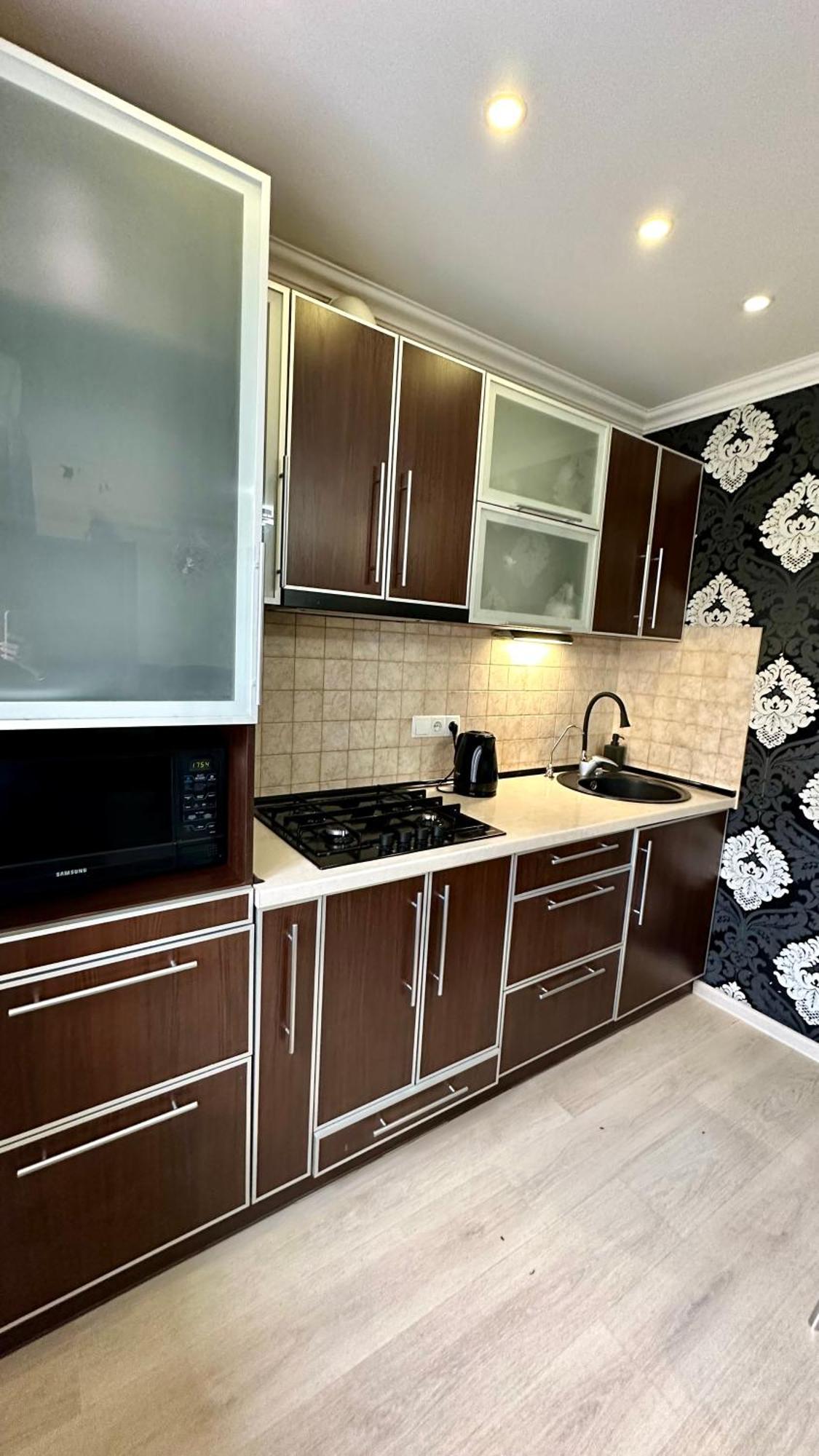 Apartment On Nauki Avenue 102 Dnipro Exterior foto
