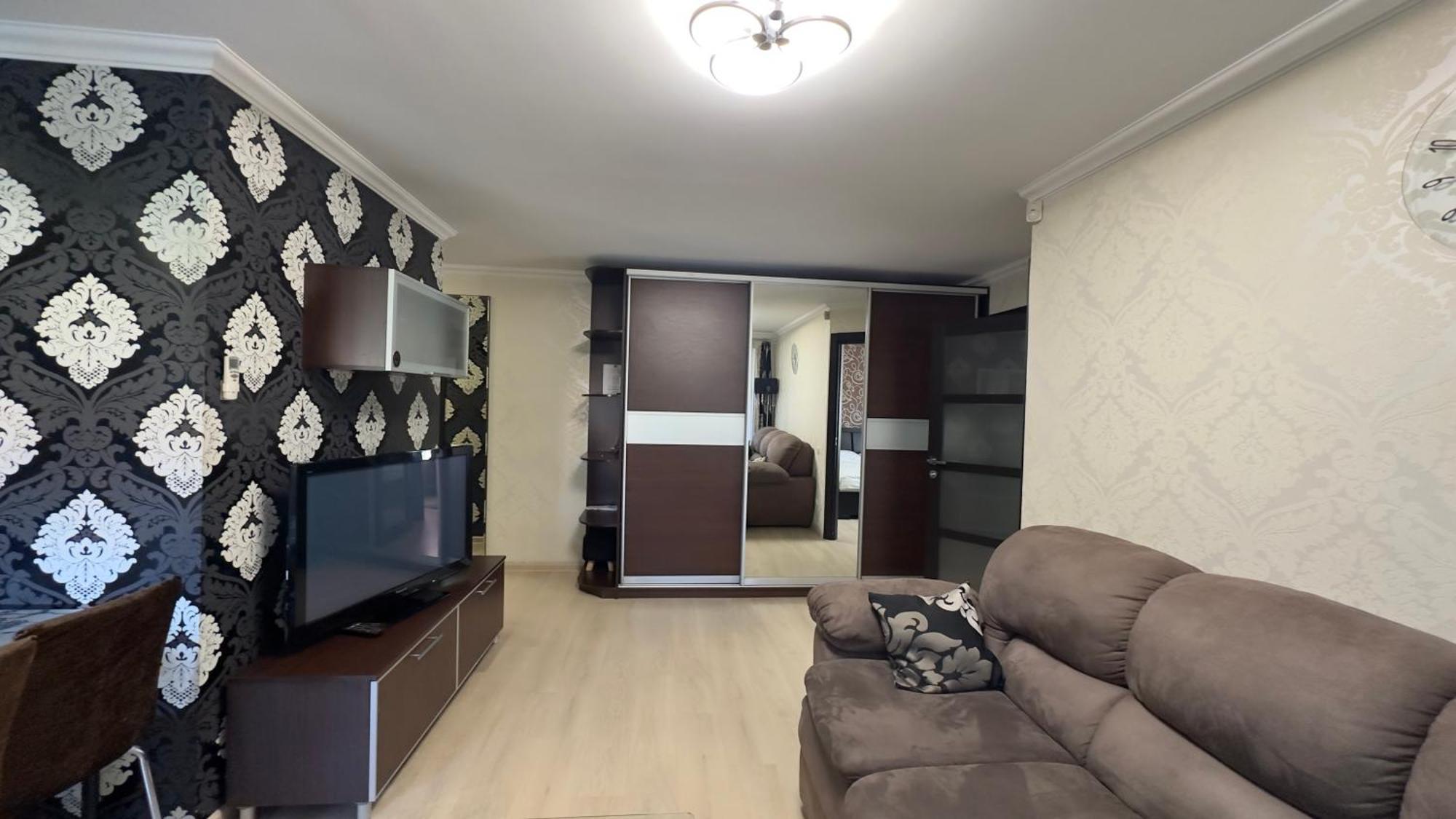 Apartment On Nauki Avenue 102 Dnipro Exterior foto